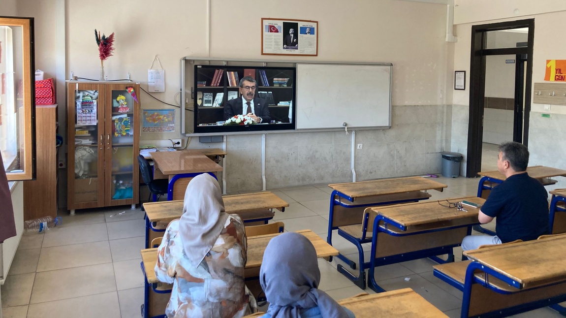 Mili Eğitim Bakanımız Sayın Yusuf TEKİN’in, 2025-2026 Eğitim Öğretim Yılı Sene Başı Mesleki Çalışma Dönemi Hitabı